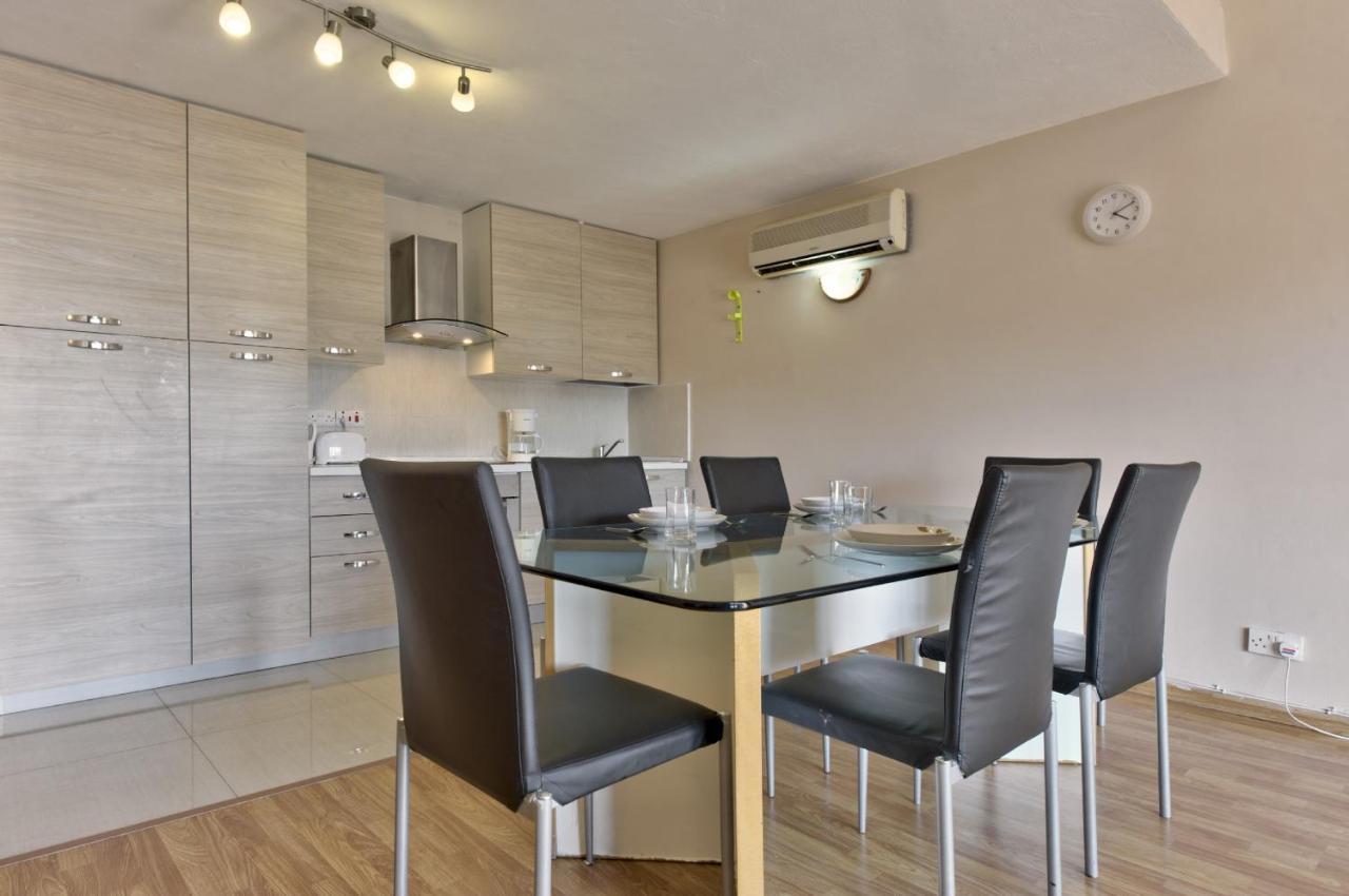 Spinola Court - Stunning Seaview Apartment & Penthouse On Spinola Bay By Shortletsmalta Saint Julian's Exteriér fotografie